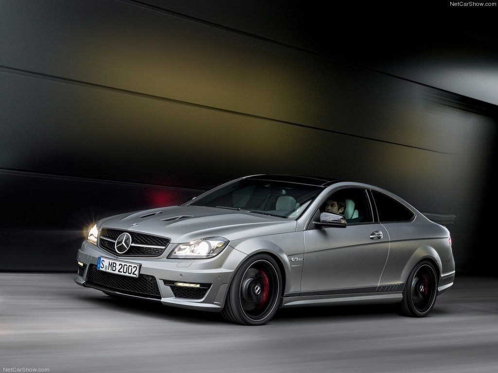 Featured image of post Mercedes C63 Amg Coupe 2009